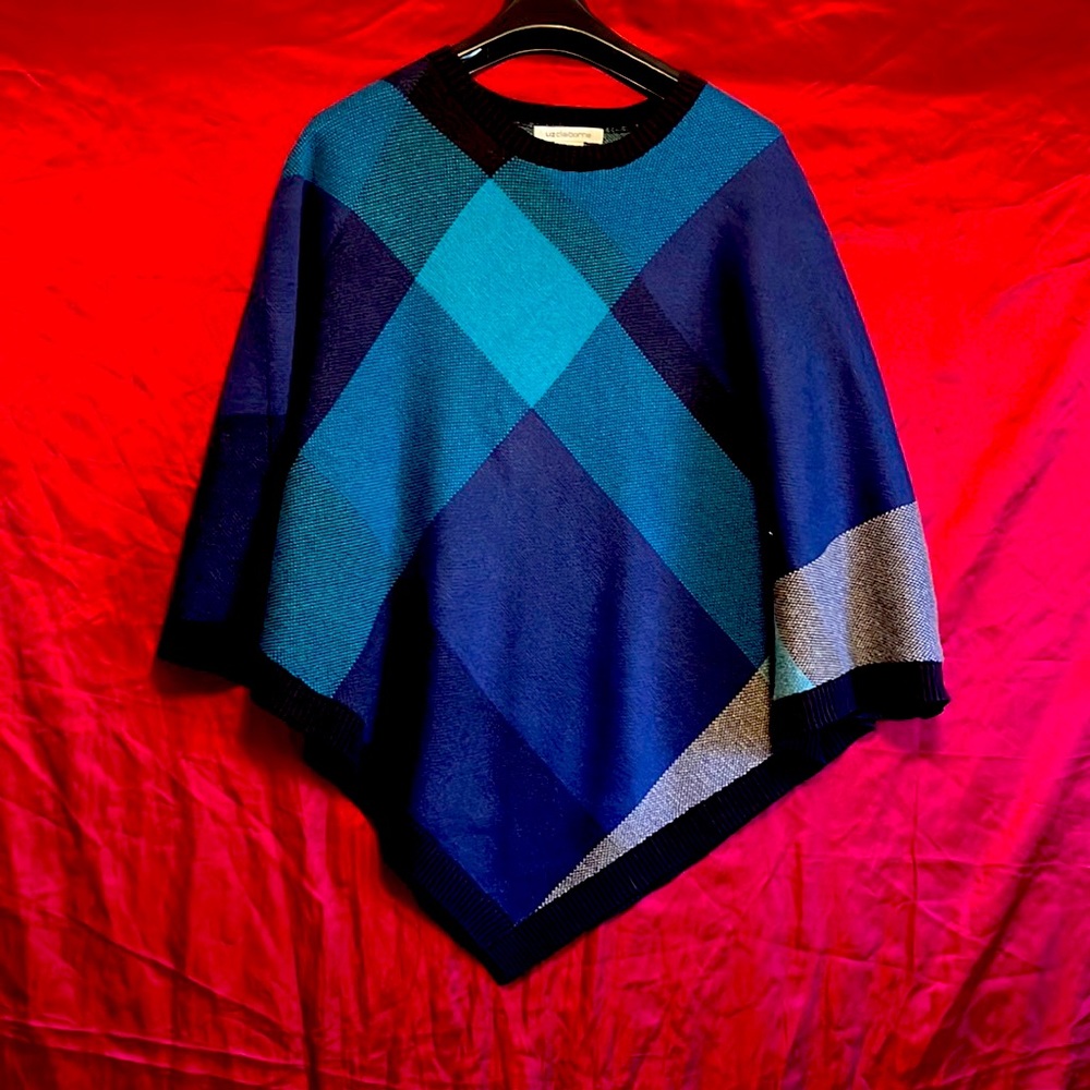 Liz Claiborne Blue Plaid Poncho/Cape